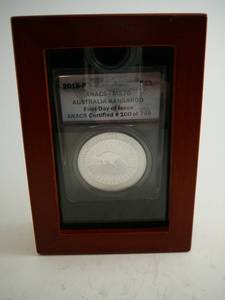 lot 46 image: 2016 P Australia Kangaroo 1oz .999 Silver