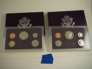 lot 51 image: 2 - Proof Coin Sets 1986 & 1987