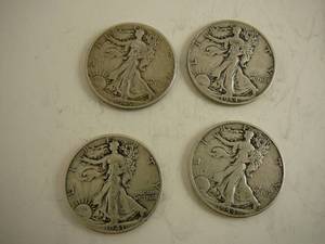 lot 71 image: 4 - Walking Liberty Half Dollars