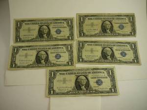 lot 82 image: 5 - $1 Blue Seal Bills