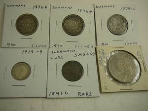 lot 100 image: Lot Of Coins