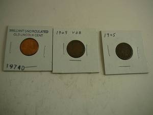 lot 110 image: Lot Of Coins