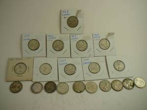 lot 120 image: 20 Canadian Silver Quarters