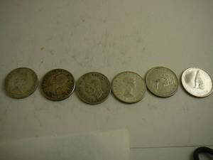 lot 125 image: 6 Canadian Silver .50 Cents