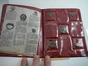 lot 142 image: Ancient Coin Replica Set
