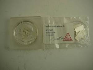 lot 24 image: 5 - Silver Ingots In Capsules AS2410 & 1 - General Dwight D Eisenhower Silver 1952-1960 President Of US