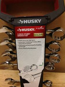 lot 43 image: Husky SAE Stubby Wrench Set MISSING 1 PC - 6 pcs