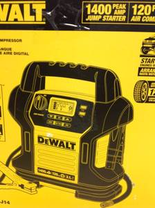 lot 20 image: DEWALT 1400 Peak Amp Jump Starter with Digital Compressor open box in very good condition