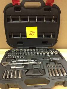 lot 29 image: Husky Mechanics Tool Set (92-Piece) in good condition