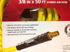 lot 111 image: Husky 38 in. x 50 ft. Hybrid Air Hosein good condition