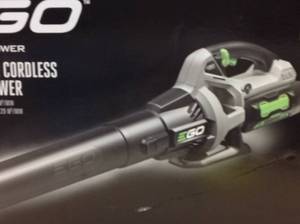 lot 115 image: Ego 142 Mph 575 Cfm Variable-speed 56-volt Lithium-ion Cordless Leaf Blowerin good condition