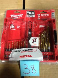 lot 38 image: SHOCKWAVE IMPACT DUTY Titanium Drill Bit Set (15-Piece) not used