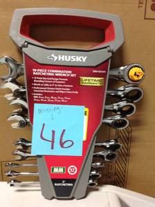 lot 46 image: Husky Metric Ratcheting Combination Wrench Set MISSING 1 PC
