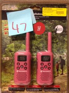 lot 47 image: Motorola MG160A 22 Channels Two-Way Radio,16 Mile Range, Pink new