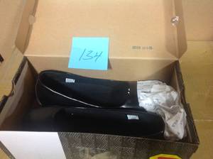 lot 134 image: Fila Womens Kimber Slip Resistant Slip-On Shoes - Soft Toe - BLACK Size 10(M) not used