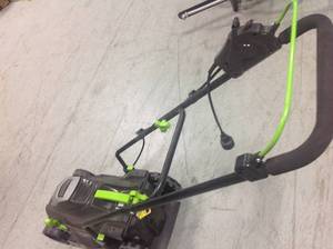 lot 162 image: American Lawn Mower 50514 14 Corded Electric Lawn Mower