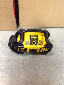 lot 308 image: DEWALT 2800 Peak Amp Jump Starter 1000-Watt Power Inverter with Digital Compressor in good working conditions