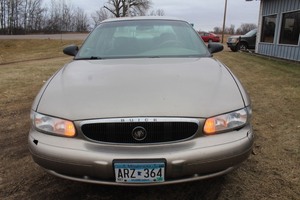lot 4689 image: 2003 Buick Century Custom