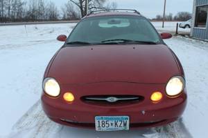 1998 Ford Taurus SE