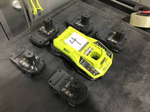 lot 4 image: RYOBI Lot of 5 Ryobi 18V, 1.3Ah batteries and 1 Ryobi (30 min) Fast Charger