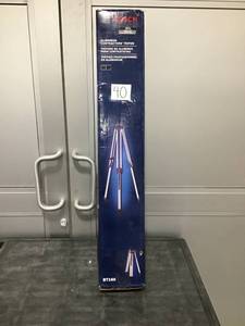 lot 40 image: BOSCH 40 in. to 63 in. Aluminum Quick Clamp Rotary Laser Level Tripod- Unused