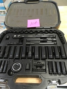 lot 107 image: Husky 38 in. Drive 100-Position Universal SAE and Metric Mechanics Tool Set (60-Piece)   in good condition