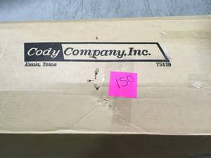 lot 150 image: Master Flow 16 in. x 25 ft. Insulated Flexible Duct R8 Silver Jacket   in good condition