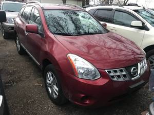 lot 11 image: 2012 Nissan Rogue SV AWD