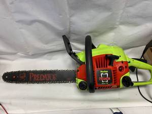 lot 17 image: Poulan Predator 16 Chainsaw