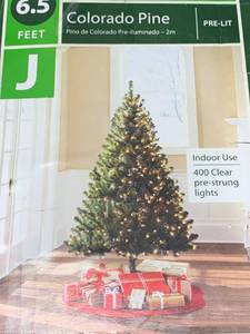 lot 28 image: Prelit 6 12 Colorado Pine Christmas Tree