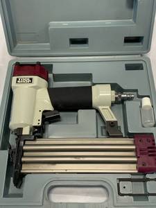 lot 48 image: Tool Shop 18ga Pneumatic Brad Nailer (appears new)