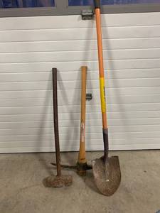lot 75 image: Shovel, Sledge Hammer, Pick Axe USA Made