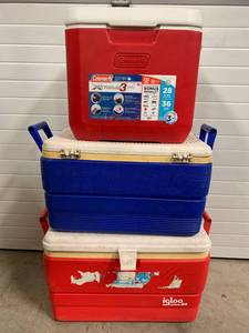 lot 77 image: Lot of 3 Coolers