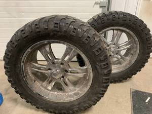 lot 86 image: Set of 2 Mickey Thompson Tires & 20 Granite Alloy Rims