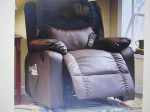 Massage Recliner open box Retail $3...