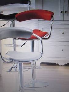 Arm Style Stool open box Retail $99...
