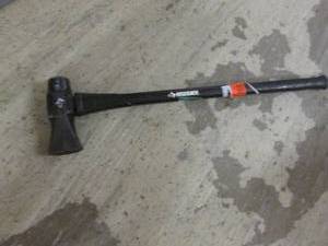 Husky8 lb. Splitting Maul with 34 i...