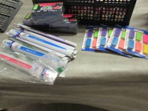 3 pks Neon Heavy Weight Index Cards...