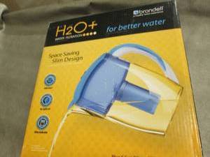 NIB Brondell H2O 6-Cup Water Filtr...