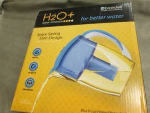 NIB Brondell H2O 6-Cup Water Filtr...
