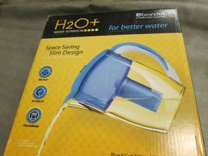 NIB Brondell H2O 6-Cup Water Filtr...