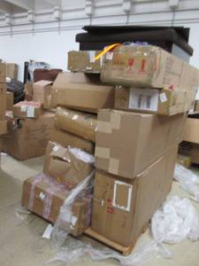 Pallet of Furniture Damaged or Mis...