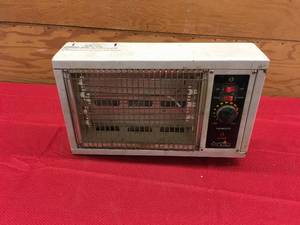 lot 102 image: Duraflame Heater