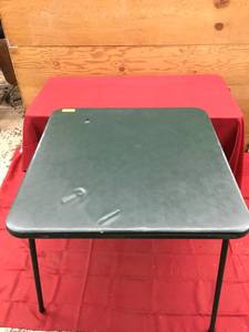 lot 115 image: Folding Card Table