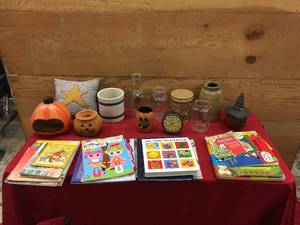 lot 118 image: Misc Items