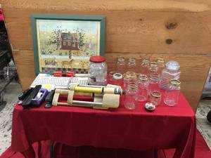 lot 125 image: Misc Items
