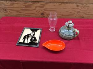 lot 151 image: Two Lanterns & Home Decor