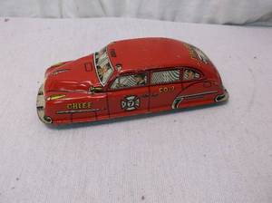 lot 24 image: AntiqueVintage