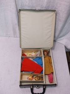 lot 29 image: AntiqueVintage