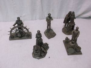 lot 35 image: Vintage